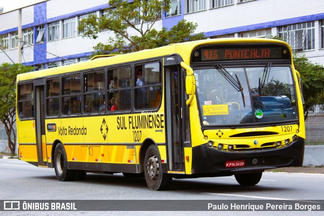 Viação Sul Fluminense 1207 na cidade de Volta Redonda, Rio de Janeiro, Brasil, por Paulo Henrique Pereira Borges. Número da foto: #12522056.