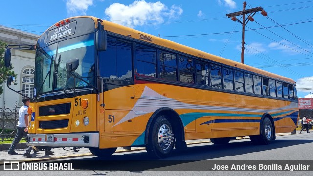 Transportes Unidos San Antonio 51 na cidade de Cartago, Cartago, Costa Rica, por Jose Andres Bonilla Aguilar. Número da foto: #12519637.