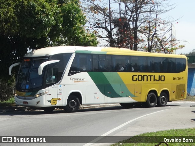 Empresa Gontijo de Transportes 16065 na cidade de Resende, Rio de Janeiro, Brasil, por Osvaldo Born. Número da foto: #12457527.