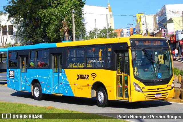 Francovig Transportes Coletivos 219 na cidade de Araucária, Paraná, Brasil, por Paulo Henrique Pereira Borges. Número da foto: #12457999.