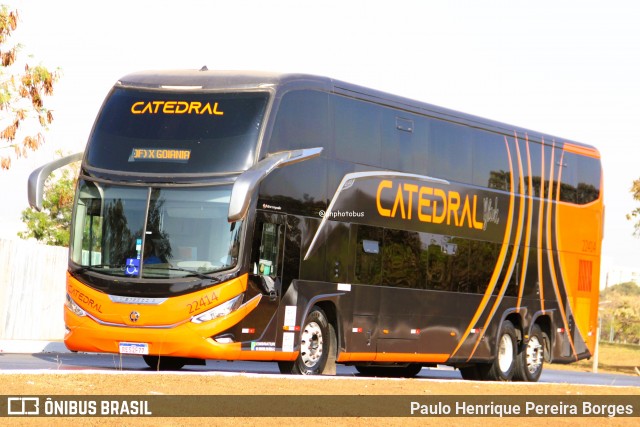 Catedral Turismo 22414 na cidade de Brasília, Distrito Federal, Brasil, por Paulo Henrique Pereira Borges. Número da foto: #12457942.