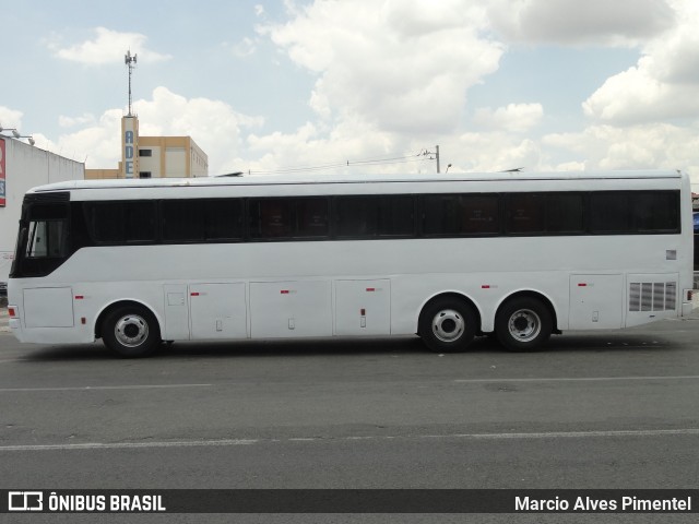 Ônibus Particulares 6308 na cidade de Feira de Santana, Bahia, Brasil, por Marcio Alves Pimentel. Número da foto: #12457968.