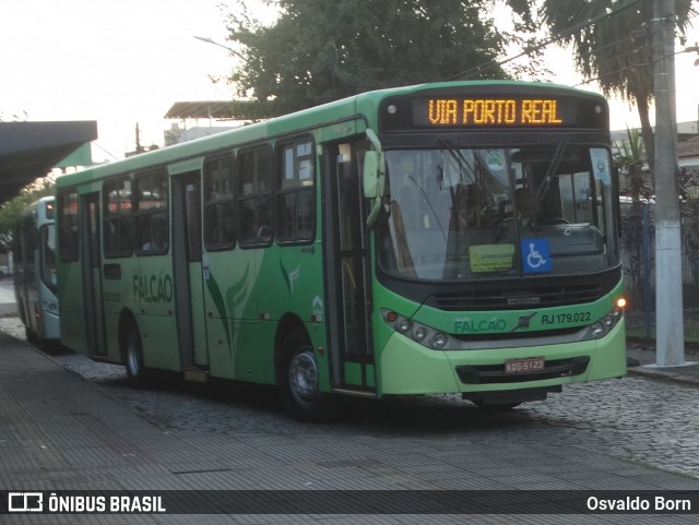 Viação Falcão RJ 179.022 na cidade de Resende, Rio de Janeiro, Brasil, por Osvaldo Born. Número da foto: #12457326.