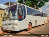 Ônibus Particulares 8E41 na cidade de Rio Verde, Goiás, Brasil, por Jonas Castro. Número da foto: #:id.