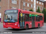 Metrobus SE234 na cidade de London, Greater London, Inglaterra, por Fábio Takahashi Tanniguchi. Número da foto: #12457861.