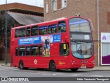 London General WVL432 na cidade de London, Greater London, Inglaterra, por Fábio Takahashi Tanniguchi. Número da foto: #12457870.