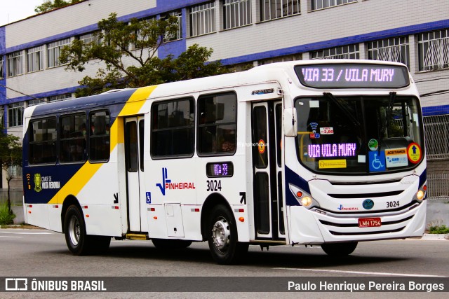 Viação Pinheiral 3024 na cidade de Volta Redonda, Rio de Janeiro, Brasil, por Paulo Henrique Pereira Borges. Número da foto: #12524331.