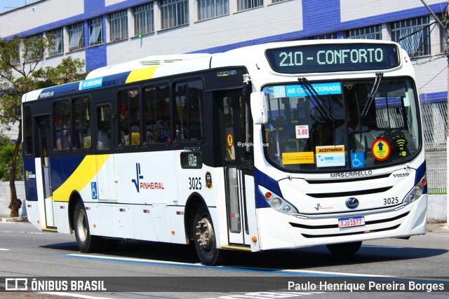 Viação Pinheiral 3025 na cidade de Volta Redonda, Rio de Janeiro, Brasil, por Paulo Henrique Pereira Borges. Número da foto: #12524347.