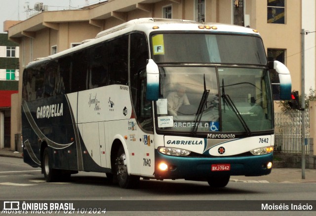 Gabriella Tour 7642 na cidade de Cubatão, São Paulo, Brasil, por Moiséis Inácio. Número da foto: #12460039.