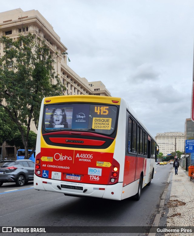 Auto Viação Alpha A48006 na cidade de Rio de Janeiro, Rio de Janeiro, Brasil, por Guilherme Pires. Número da foto: #12459245.