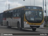 Empresa Metropolitana 213 na cidade de Jaboatão dos Guararapes, Pernambuco, Brasil, por Jonathan Silva. Número da foto: #:id.