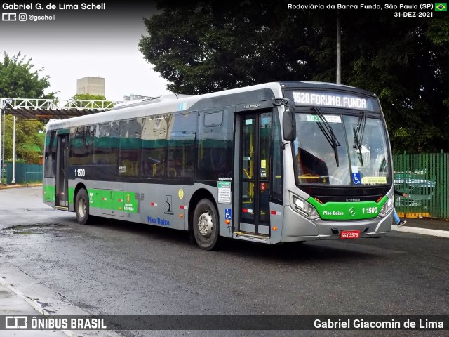 Viação Santa Brígida 1 1500 na cidade de São Paulo, São Paulo, Brasil, por Gabriel Giacomin de Lima. Número da foto: #12461948.