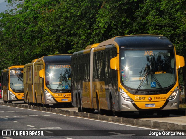 Mobi Rio E902440 na cidade de Rio de Janeiro, Rio de Janeiro, Brasil, por Jorge Gonçalves. Número da foto: #12460834.