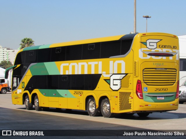 Empresa Gontijo de Transportes 25050 na cidade de Goiânia, Goiás, Brasil, por Joao Paulo Nascimento Silva. Número da foto: #12461437.