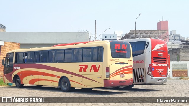 Empresa RN Turismo 990 na cidade de Divinópolis, Minas Gerais, Brasil, por Flávio Paulino. Número da foto: #12460831.