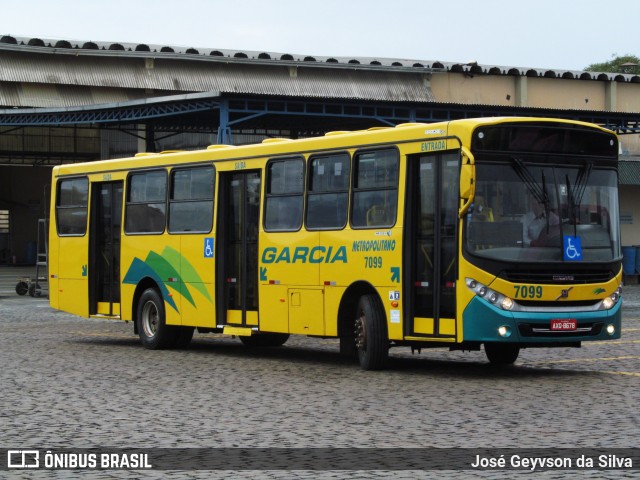 Viação Garcia 7099 na cidade de Londrina, Paraná, Brasil, por José Geyvson da Silva. Número da foto: #12464444.