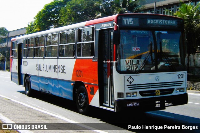 Viação Sul Fluminense 1201 na cidade de Volta Redonda, Rio de Janeiro, Brasil, por Paulo Henrique Pereira Borges. Número da foto: #12463755.