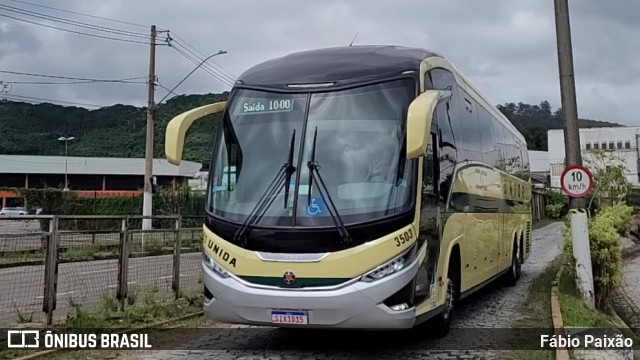 Empresa Unida Mansur e Filhos 3503 na cidade de Juiz de Fora, Minas Gerais, Brasil, por Fábio Paixão. Número da foto: #12463849.