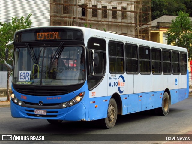 São Jorge Auto Bus 210 na cidade de Ponte Nova, Minas Gerais, Brasil, por Davi Neves. Número da foto: #12465290.