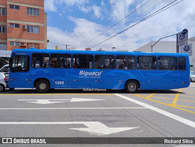 Biguaçu Transportes Coletivos Administração e Participação 1205 na cidade de São José, Santa Catarina, Brasil, por Richard Silva. Número da foto: #12463898.