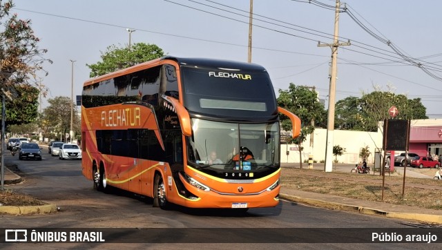Flechatur 3000 na cidade de Rondonópolis, Mato Grosso, Brasil, por Públio Araujo. Número da foto: #12466327.
