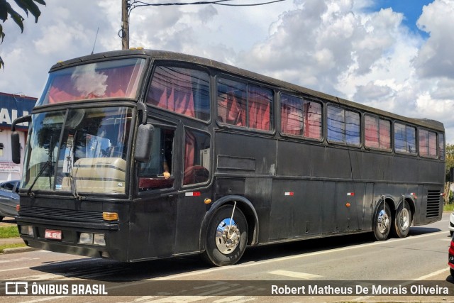 Ônibus Particulares 9216 na cidade de Curitiba, Paraná, Brasil, por Robert Matheus De Morais Oliveira. Número da foto: #12465707.