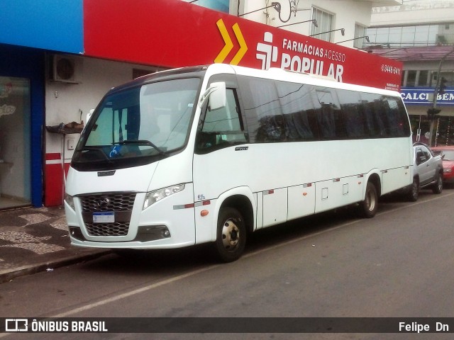 Ônibus Particulares 5C71 na cidade de Prudentópolis, Paraná, Brasil, por Felipe  Dn. Número da foto: #12469998.