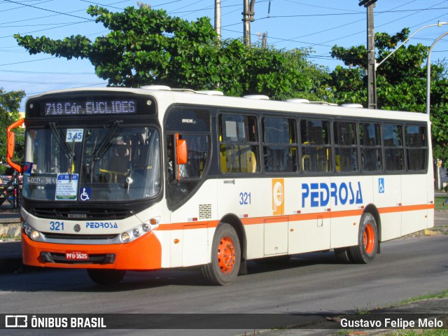 Empresa Pedrosa 321 na cidade de Recife, Pernambuco, Brasil, por Gustavo Felipe Melo. Número da foto: #12467793.