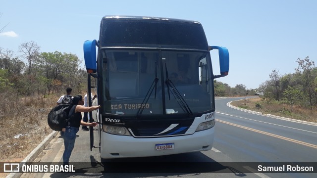 Deca Turismo 10019 na cidade de Patis, Minas Gerais, Brasil, por Samuel Robson. Número da foto: #12470694.