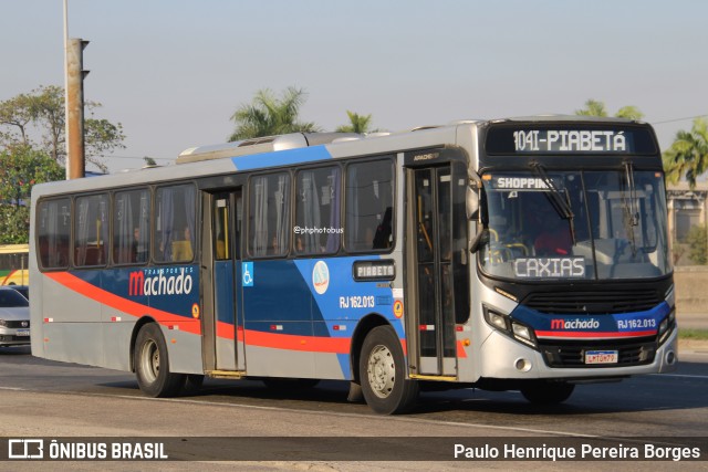 Transportes Machado RJ 162.013 na cidade de Duque de Caxias, Rio de Janeiro, Brasil, por Paulo Henrique Pereira Borges. Número da foto: #12529002.