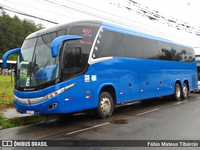 Ônibus Particulares 2E11 na cidade de Três Corações, Minas Gerais, Brasil, por Fábio Mateus Tibúrcio. Número da foto: #12527996.