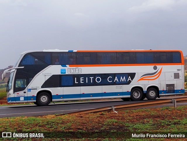 Expresso União 20077 na cidade de Igarapava, São Paulo, Brasil, por Murilo Francisco Ferreira. Número da foto: #12528428.