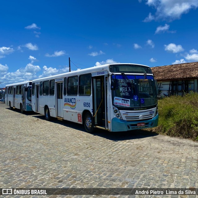 Avanço Transportes 6050 na cidade de Lauro de Freitas, Bahia, Brasil, por André Pietro  Lima da Silva. Número da foto: #12550465.