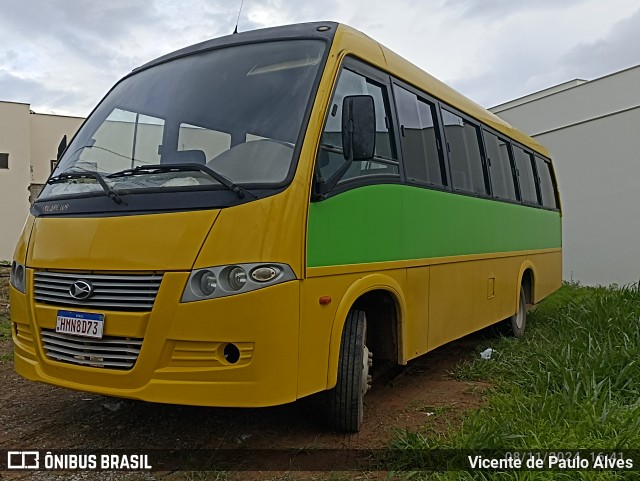 Líder Turismo 8D73 na cidade de Santo Antônio do Monte, Minas Gerais, Brasil, por Vicente de Paulo Alves. Número da foto: #12550054.