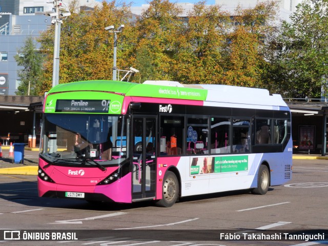 First Glasgow 64116 na cidade de Glasgow, Strathclyde, Escócia, por Fábio Takahashi Tanniguchi. Número da foto: #12551810.