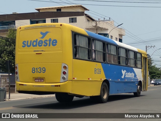 Viação Sudeste 8139 na cidade de Marataízes, Espírito Santo, Brasil, por Marcos Ataydes. N. Número da foto: #12551240.