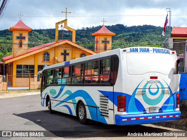 ADISJ - Asociación de Desarrollo Integral San Juan de Puriscal EL SANJUANEñO na cidade de Barbacoas, Puriscal, San José, Costa Rica, por Andrés Martínez Rodríguez. Número da foto: #12554791.