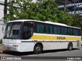 Escolares 0999 na cidade de Trindade, Goiás, Brasil, por Douglas Andrez. Número da foto: #12553965.