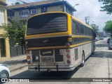 Ônibus Particulares 7237 na cidade de Santos, São Paulo, Brasil, por Rômulo Santos. Número da foto: #:id.