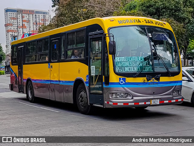 AMSA - Autotransportes Moravia 21 na cidade de San José, San José, Costa Rica, por Andrés Martínez Rodríguez. Número da foto: #12557597.