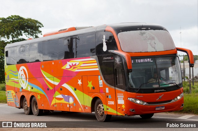 Ônibus Particulares 2200 na cidade de Santa Maria do Pará, Pará, Brasil, por Fabio Soares. Número da foto: #12556131.