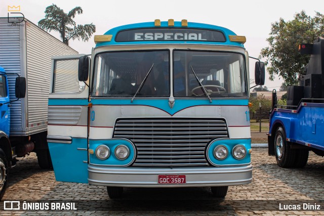 UTIL - União Transporte Interestadual de Luxo 10 na cidade de Juiz de Fora, Minas Gerais, Brasil, por Lucas Diniz. Número da foto: #12557913.