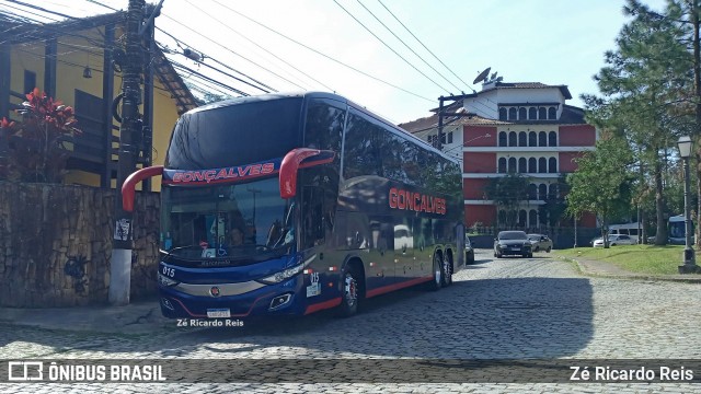 Gonçalves Transportes 015 na cidade de Petrópolis, Rio de Janeiro, Brasil, por Zé Ricardo Reis. Número da foto: #12558470.