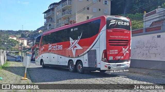 Expresso Freitas Turismo 2010 na cidade de Petrópolis, Rio de Janeiro, Brasil, por Zé Ricardo Reis. Número da foto: #12558474.