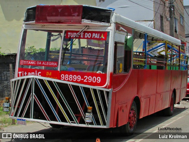 Barco da Alegria 5433 na cidade de Juiz de Fora, Minas Gerais, Brasil, por Luiz Krolman. Número da foto: #12557741.