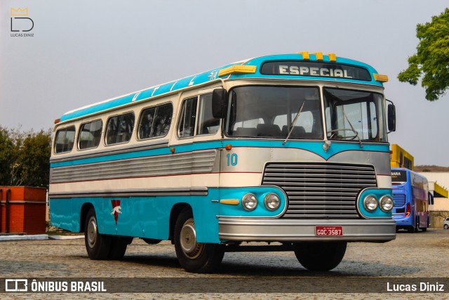 UTIL - União Transporte Interestadual de Luxo 10 na cidade de Juiz de Fora, Minas Gerais, Brasil, por Lucas Diniz. Número da foto: #12557883.