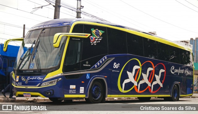 Confort Bus Viagens e Turismo 8500 na cidade de São Paulo, São Paulo, Brasil, por Cristiano Soares da Silva. Número da foto: #12562199.