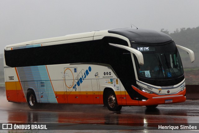 Advance Transatur 1980 na cidade de Betim, Minas Gerais, Brasil, por Henrique Simões. Número da foto: #12562574.