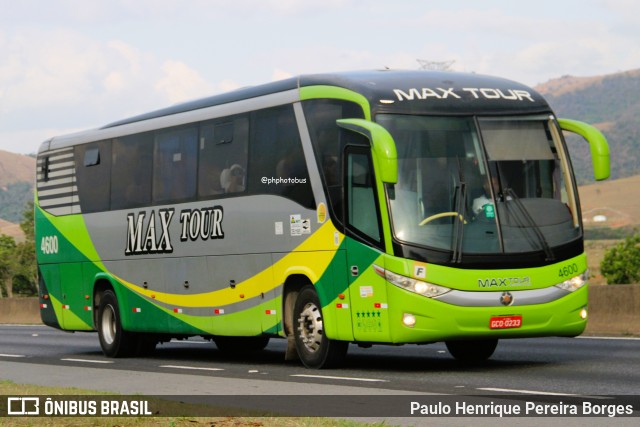 Max Tour Atibaia 4600 na cidade de Roseira, São Paulo, Brasil, por Paulo Henrique Pereira Borges. Número da foto: #12563477.