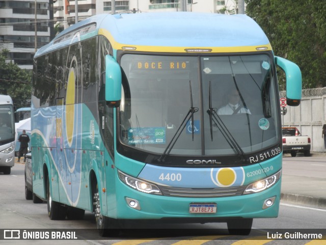 Doce Rio Fretamento e Turismo 4400 na cidade de Rio de Janeiro, Rio de Janeiro, Brasil, por Luiz Guilherme. Número da foto: #12563441.